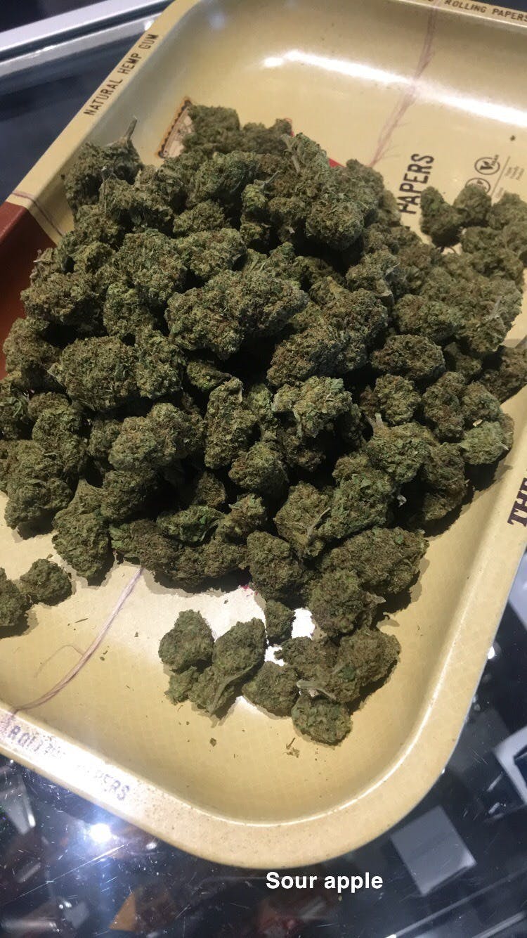 hybrid-2499oz-sour-apple-urban-pharms