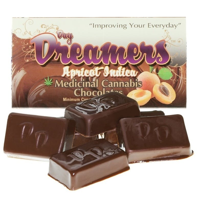 Day Dreamers Indica Apricot Chocolate 100mg