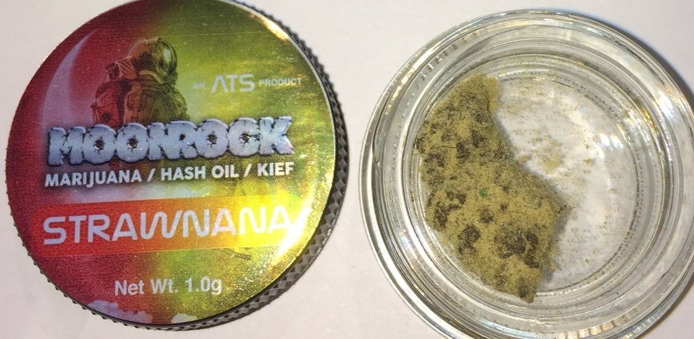 marijuana-dispensaries-mmc-in-sylmar-moonrocks-strawnana