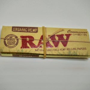 Raw Connoisseur Papers