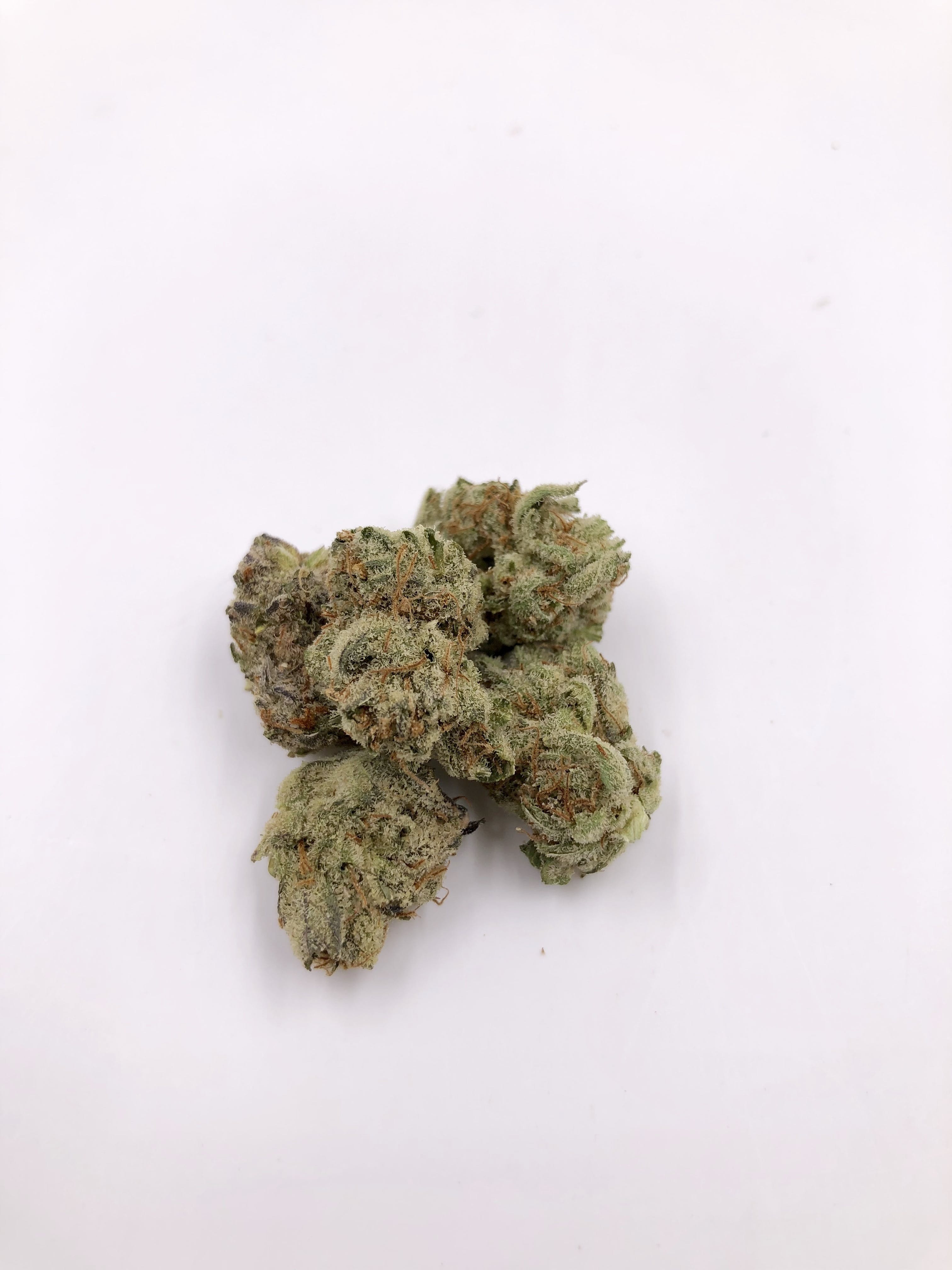 marijuana-dispensaries-4725-yosemite-boulevard-empire-royal-reserve-chiesel